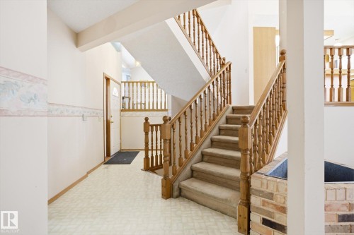 1 Heritage Boulevard, St. Albert, AB - Indoor Photo Showing Other Room