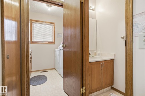 1 Heritage Boulevard, St. Albert, AB - Indoor