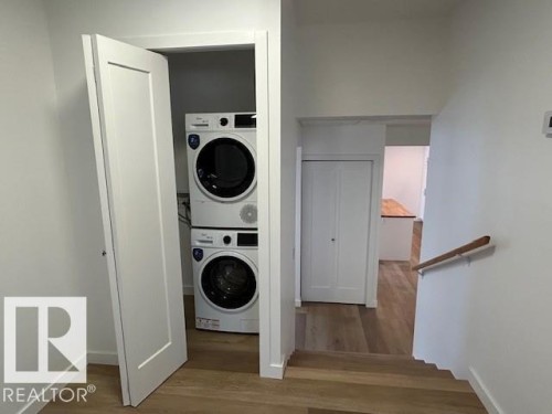 36 Prince Drive, Lamont, AB - Indoor Photo Showing Laundry Room