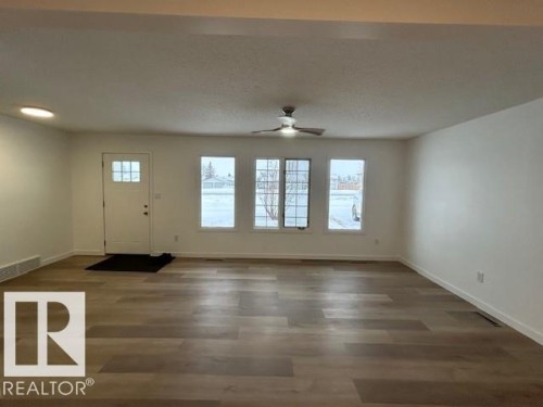 36 Prince Drive, Lamont, AB - Indoor Photo Showing Other Room