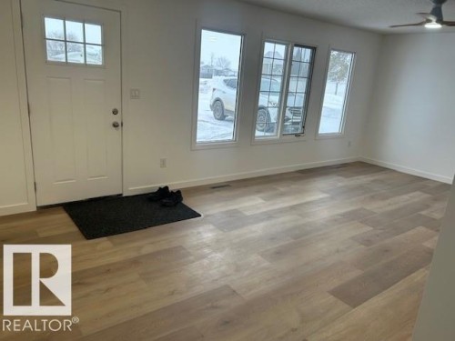 36 Prince Drive, Lamont, AB - Indoor Photo Showing Other Room