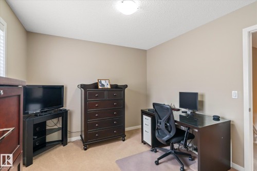5916 175 Avenue, Edmonton, AB - Indoor Photo Showing Office