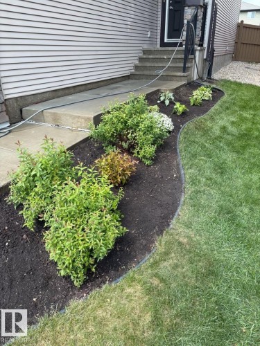 5916 175 Avenue, Edmonton, AB - Outdoor