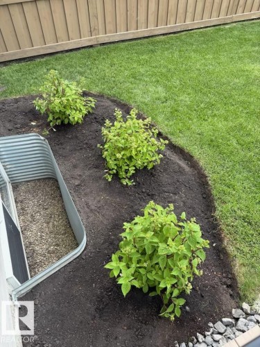 5916 175 Avenue, Edmonton, AB - Outdoor