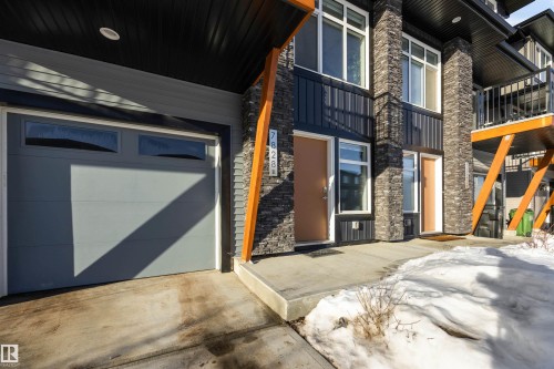 7828 Koruluk Link, Edmonton, AB - Outdoor