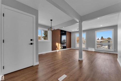 4320 74 Street, Edmonton, AB - Indoor Photo Showing Other Room
