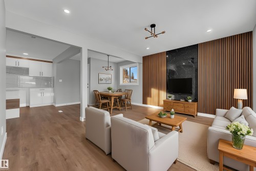 4320 74 Street, Edmonton, AB - Indoor Photo Showing Living Room
