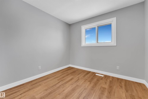 4320 74 Street, Edmonton, AB - Indoor Photo Showing Other Room