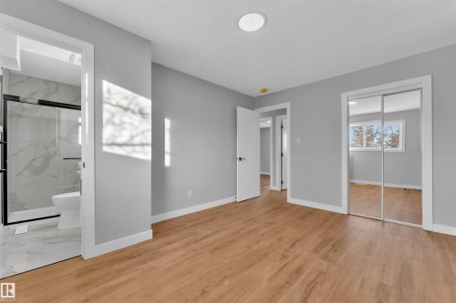 4320 74 Street, Edmonton, AB - Indoor Photo Showing Other Room