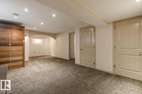 20515 91 Avenue, Edmonton, AB - Indoor Photo Showing Other Room