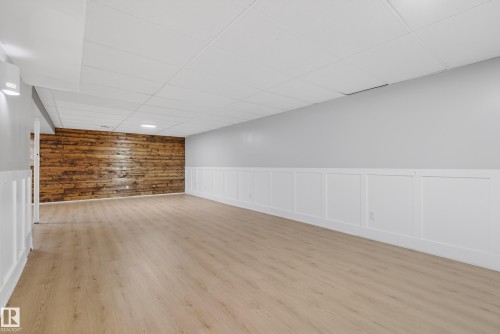 21 Laydon Drive, St. Albert, AB - Indoor Photo Showing Other Room