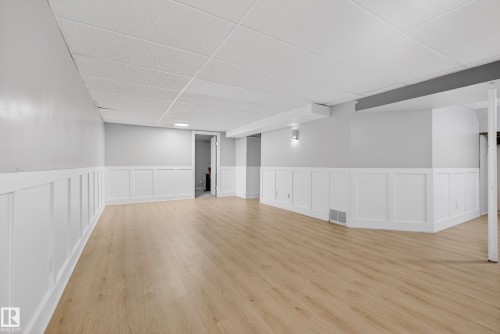 21 Laydon Drive, St. Albert, AB - Indoor Photo Showing Other Room