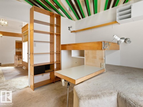 7404 Rowland Road, Edmonton, AB - Indoor Photo Showing Other Room