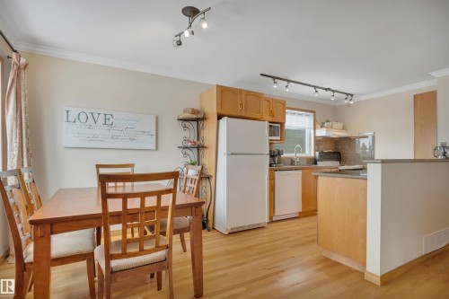 3948 62 Street, Edmonton, AB - Indoor