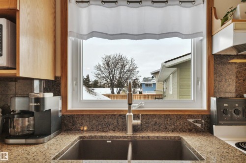 3948 62 Street, Edmonton, AB - Indoor Photo Showing Kitchen