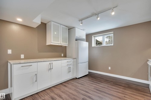 3948 62 Street, Edmonton, AB - Indoor Photo Showing Other Room