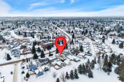 3948 62 Street, Edmonton, AB - Outdoor With View