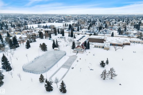 3948 62 Street, Edmonton, AB - Outdoor With View