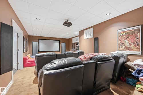 11024 177 Avenue, Edmonton, AB - Indoor