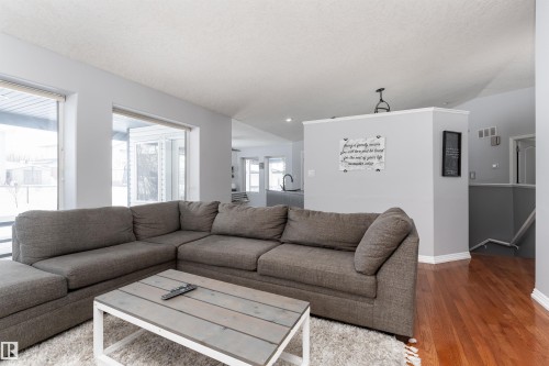 21 Power Drive, Rural Lac Ste. Anne County, AB - Indoor Photo Showing Living Room