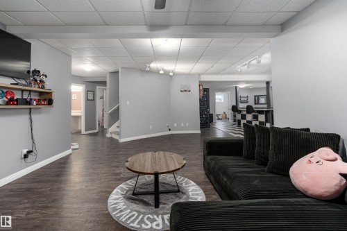 21 Power Drive, Rural Lac Ste. Anne County, AB - Indoor