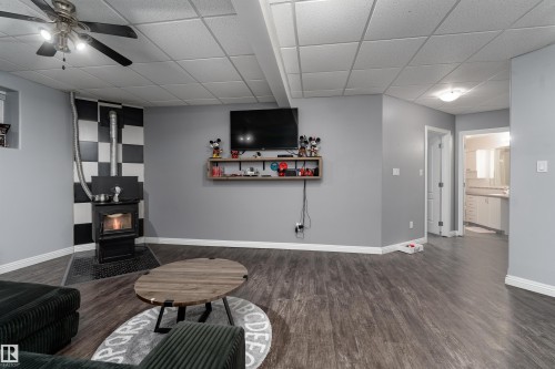 21 Power Drive, Rural Lac Ste. Anne County, AB - Indoor