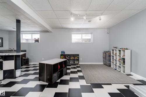 21 Power Drive, Rural Lac Ste. Anne County, AB - Indoor