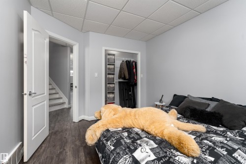 21 Power Drive, Rural Lac Ste. Anne County, AB - Indoor Photo Showing Bedroom