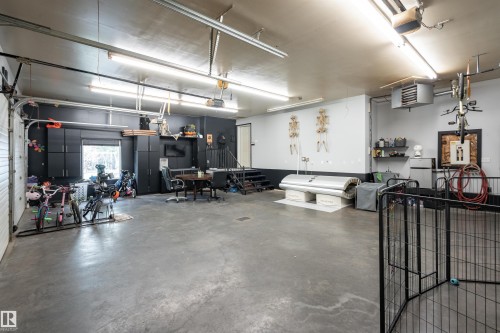 21 Power Drive, Rural Lac Ste. Anne County, AB - Indoor Photo Showing Garage