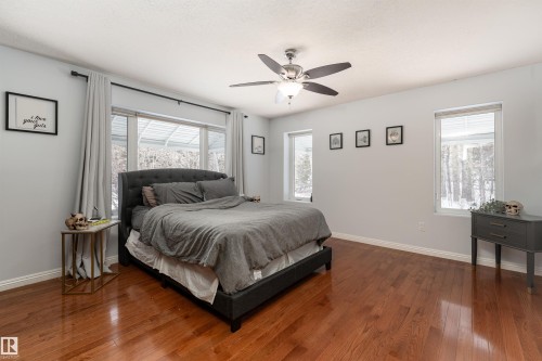 21 Power Drive, Rural Lac Ste. Anne County, AB - Indoor Photo Showing Bedroom