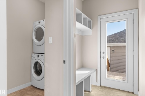 8727 221 Street, Edmonton, AB - Indoor Photo Showing Laundry Room
