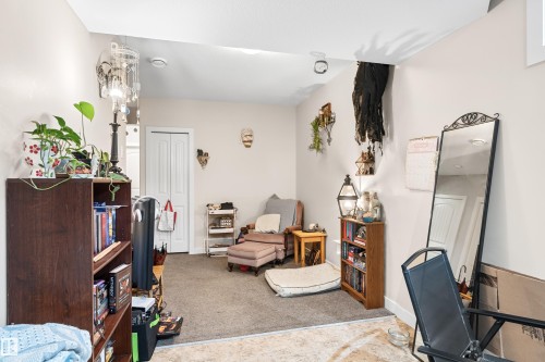 8727 221 Street, Edmonton, AB - Indoor