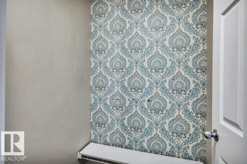 2437 Cassidy Way, Edmonton, AB - Indoor Photo Showing Other Room