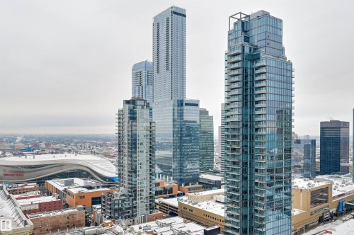 2801 10136 104 Street, Edmonton, AB - Outdoor With Facade