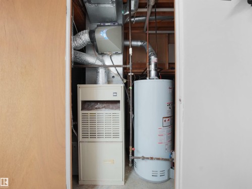 6217 13 Avenue, Edmonton, AB - Indoor Photo Showing Basement