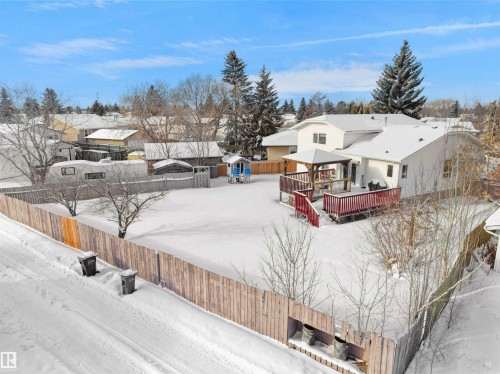 6217 13 Avenue, Edmonton, AB - Outdoor