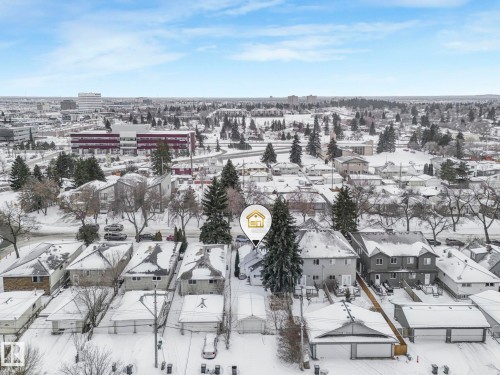 10516 63 Avenue, Edmonton, AB - Outdoor With View