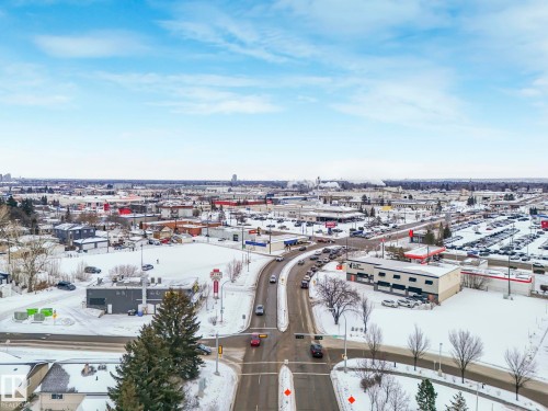 10516 63 Avenue, Edmonton, AB - Outdoor With View