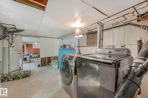 10516 63 Avenue, Edmonton, AB - Indoor Photo Showing Laundry Room
