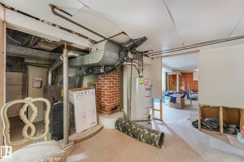 10516 63 Avenue, Edmonton, AB - Indoor Photo Showing Basement