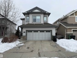 17 SWEETBERRY Cove  Leduc, AB T9E 0L5
