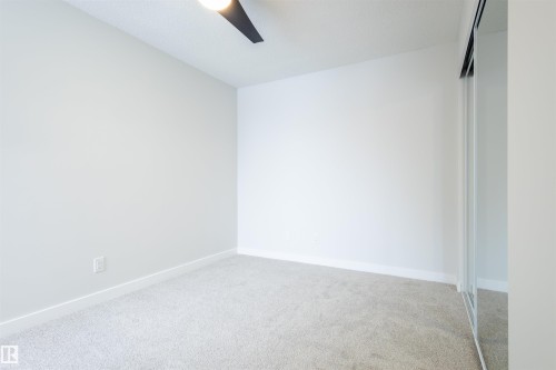 30 Amberly Court, Edmonton, AB - Indoor Photo Showing Other Room