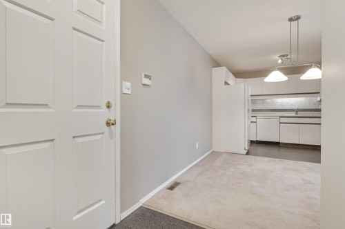 303 8811 106A Avenue, Edmonton, AB - Indoor Photo Showing Other Room