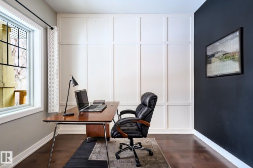 11617 93 Street, Edmonton, AB - Indoor Photo Showing Office