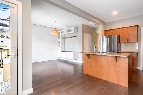 11617 93 Street, Edmonton, AB - Indoor Photo Showing Kitchen With Stainless Steel Kitchen