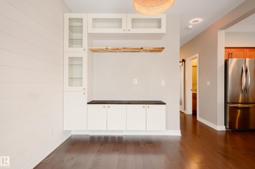 11617 93 Street, Edmonton, AB - Indoor