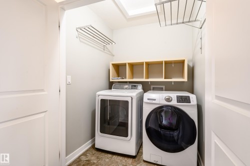 11617 93 Street, Edmonton, AB - Indoor Photo Showing Laundry Room