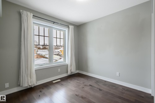 11617 93 Street, Edmonton, AB - Indoor Photo Showing Other Room