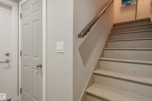 11617 93 Street, Edmonton, AB - Indoor Photo Showing Other Room