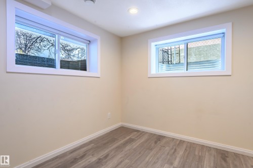 11617 93 Street, Edmonton, AB - Indoor Photo Showing Other Room